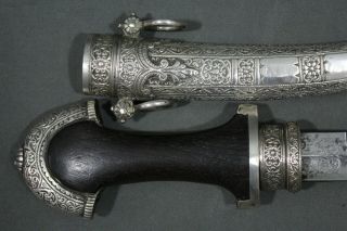 Exceptional Moroccan koumya (jambiya) dagger with silver scabbard and ornaments 6