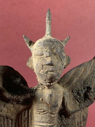 ANCIENT LURISTAN BRONZE WINGED CROWNED ANTHROMORPHIC STATUETTE CIRCA 1000 - 800BCE 8