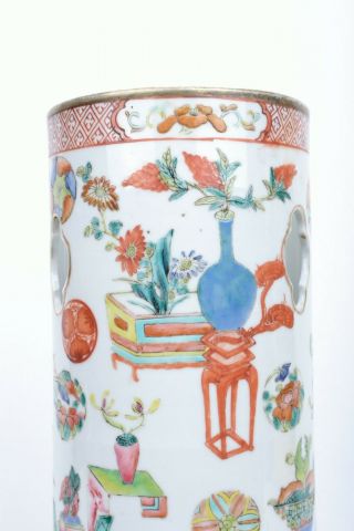 Chinese porcelain hat stand.  Precious objects - Late Qing. 11