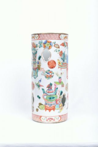 Chinese porcelain hat stand.  Precious objects - Late Qing. 5