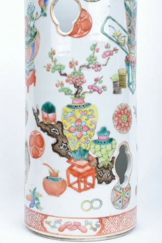 Chinese porcelain hat stand.  Precious objects - Late Qing. 9