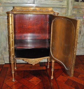 Music Cabinet / French 6