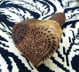 Beautifully carved Primitive wood HEART w Honey Bee Butter Mold Stamp Press 2