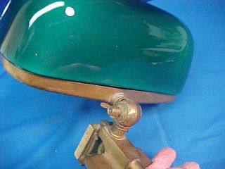 1920s EMERALITE CLAMP ON Style ROLLTOP DESK LAMP Brass GREEN Cased GLASS SHADE 5
