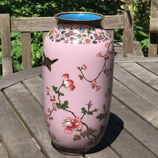 Japanese Cloisonne Vase Large with Birds and Flowering Branches on Puce Ground 3