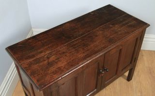 Antique English 18th Century Oak Coffer Chest Cupboard Trunk Box (Circa 1750) 2