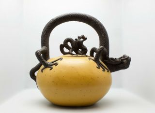 Vintage Chinese Yixing Zisha Dragon Egg Teapot 4