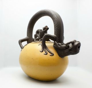 Vintage Chinese Yixing Zisha Dragon Egg Teapot 5