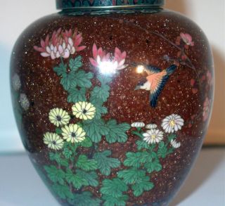 ANTIQUE JAPANESE CLOISONNE VASE WIH LID 3