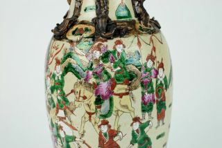 An 19th C Chinese Porcelain NanKing Crackleware Warrior Vases 7