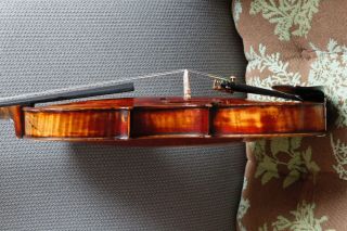 Stunning Old antique 4/4 unlabeled Italian French or German violin c.  1800 4