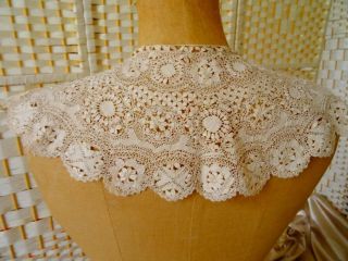 A Stunning Huge Antique Silk Maltese Lace Bertha C.  1890 10