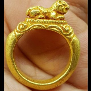 Stunning High Ct Roman Gold Torc Finger Ring With Lion On Top 65
