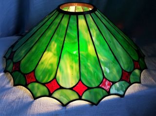 ANTIQUE VINTAGE ARTS & CRAFTS PERIOD GREEN RED SLAG GLASS LAMP SHADE STEUBEN ERA 2