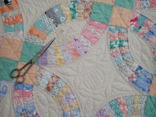Vintage Peach & Green Wedding Ring QUILT 86x71 Such Lovely Prints 12