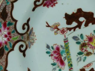 A CHINESE PORCELAIN FAMILLE ROSE SCROLL PLATE 18TH CENTURY 5