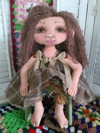Primitive FoLk ArT Doll 14 Inches Hand Painted OOAK Country 6