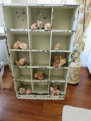 OMG Old Vintage Chippy WHITE Wood CUBBY CABINET DISPLAY 15 Numbered Cubbies 2