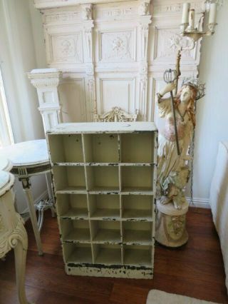 OMG Old Vintage Chippy WHITE Wood CUBBY CABINET DISPLAY 15 Numbered Cubbies 6