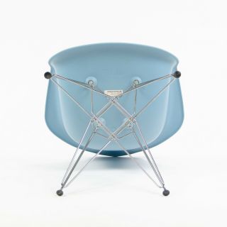 Old Stock 2012 Eames Herman Miller Vitra Plastic DAR Armchair Blue 8