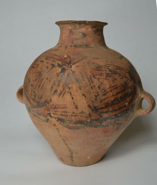 Large Chinese Terracotta vase Neolithic period C 2300 - 2000 BC 2