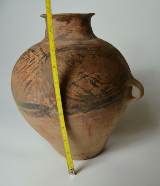 Large Chinese Terracotta vase Neolithic period C 2300 - 2000 BC 6