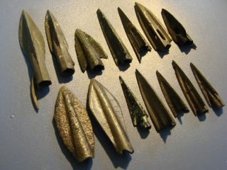 Ancient Arrowheads Bronze.  Tamga.  Very Rare.