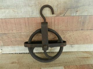 Large Antique Primitive Cast Iron Barn Hay Lift Pulley Old Farm Tool & Iron Hook 4