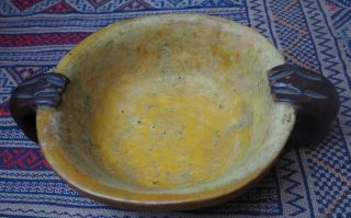 FINE UNUSUAL NORTH WEST COAST INUIT ESKIMO? CARVED WOODEN BOWL WITH BEAR HANDLES 3