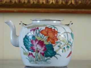 Chinese Porcelain Teapot With Peonies Late 19th Century