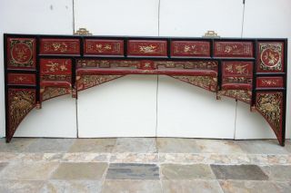 Chinese Antique Carved Of Wedding Bed,  Partially Gilded Wth Gold Leaf 19c