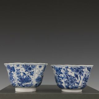 fine Chinese B&W porcelain moulded tea bowls,  Kangxi,  ca.  1700. 3