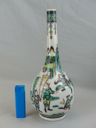 A Chinese Porcelain Famille Verte Bottle Vase Republic Period Double Circle Mark