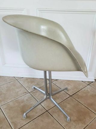 Herman Miller LA FONDA Del Sol Chair by Charles & Ray Eames Fiberglass Aluminum 5