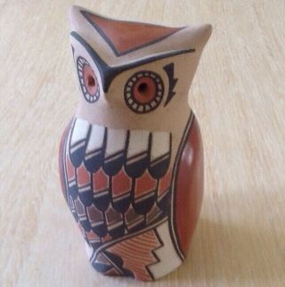 Vintage Native American Pueblo Jemez Pottery Owl by P.  M.  Gachupin - Pre - Owned. 2