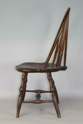 RARE 18TH C RHODE ISLAND BRACE BACK WINDSOR CHAIR BOLD TURNINGS PIPE STEM BACK 3