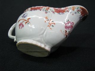 Late 18th Century Chinese Export Porcelain Rose Famille Sauce Boat 3