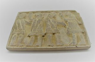 ANCIENT PERSIAN STONE CARVED RELIEF PLAQUE DEPICTION OF BATTLE SCENE 4