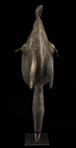 Figure Yena,  fertility cult,  papua guinea,  waskuk hills 9