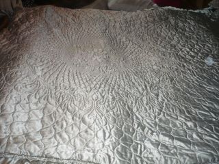 1920 ' s Authentic satin quilted bedspread/quilt crepe de chine back huge opulent 3