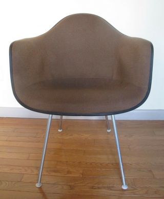 HERMAN MILLER EAMES UPHOLSTERED FIBERGLASS SHELL ARM CHAIR mid century 1970s 2