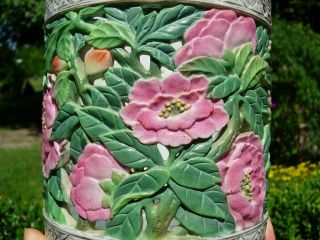 AN OLD CHINESE FAMILLE ROSE RETICULATED BRUSH POT WITH INSCRIPTION 5