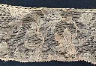 18th C.  handmade Valenciennes bobbin lace edging Study COLLECT 3