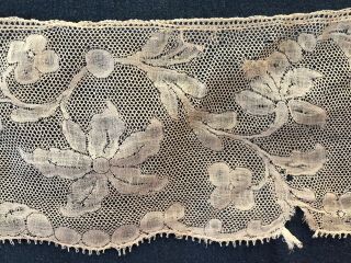 18th C.  handmade Valenciennes bobbin lace edging Study COLLECT 4