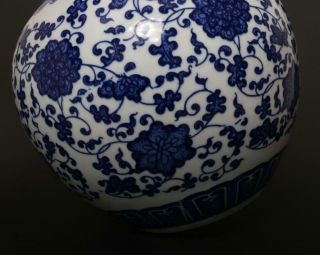 Finely Antique Chinese Porcelain Blue and White Vase Qianlong Marked - flower 34cm 9