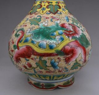 Antique Chinese Porcelain Kylin Famille - Rose Vase Qianlong Marked 7