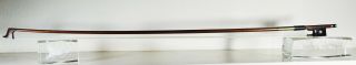 Old violin bow stamped Albert Paquotte A Paris weight 62.  5g.  in immediately play 6