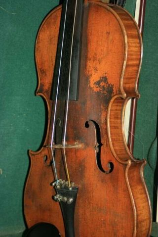 Old antique full size violin with case and 2 bow 8