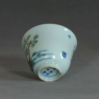 A Chinese famille rose porcelain cup of Qing Dynasty KangXi mark. 4