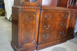 Antique Mahogany Breakfront Cabinet Bookcase Adjust Shelves Skeleton Keys 3
